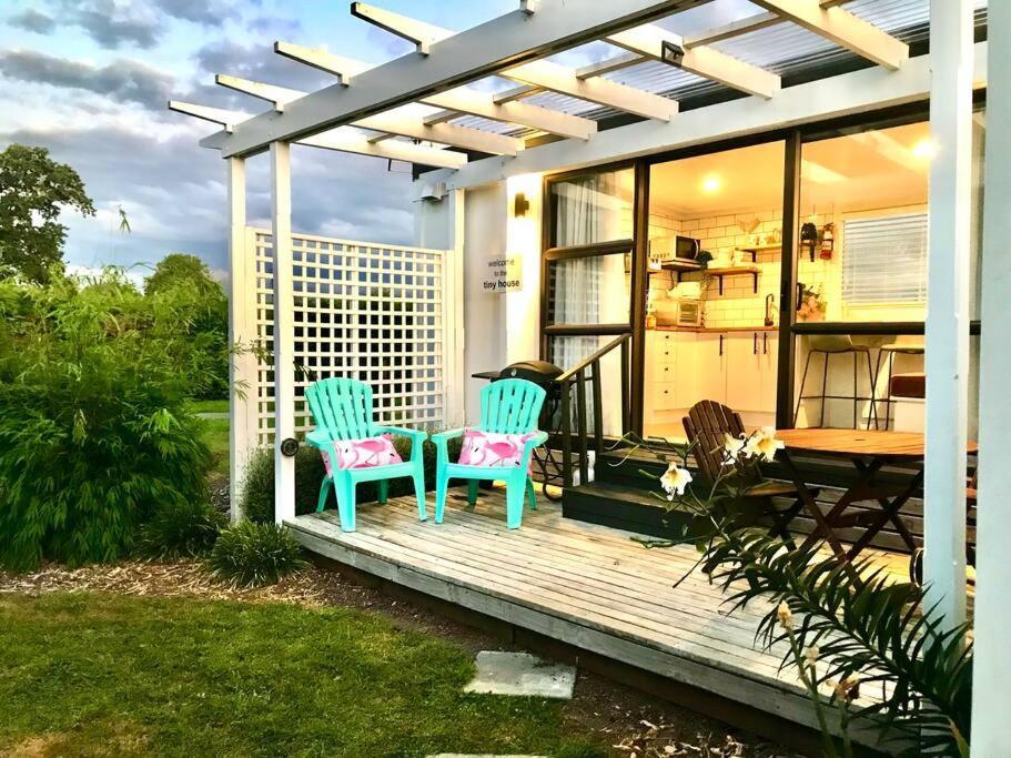 فيلا Rustling Oaks Nz Tropical Tiny House Tamahere المظهر الخارجي الصورة